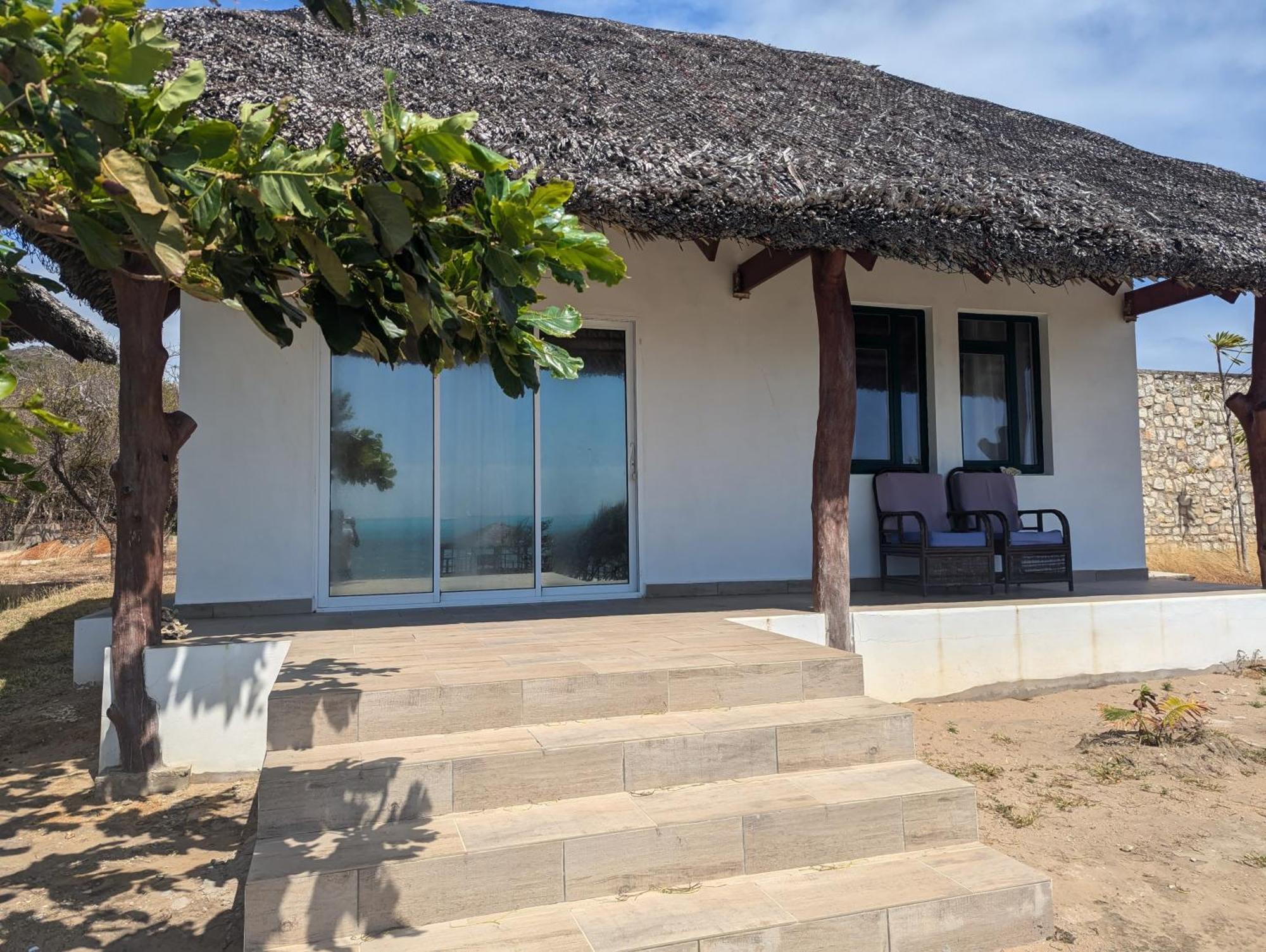 Les Paillottes de Babaomby Hotel Antsiranana Exterior foto